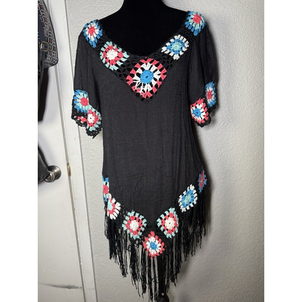 south main womens black colors crochet accent fringe hem scoop neck sz L/XL FLAW